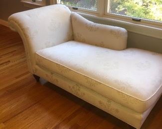 Nice looking to Chaise  lounge