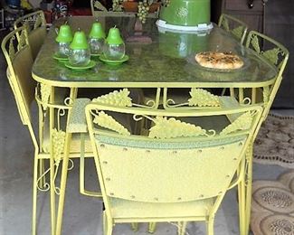 IRON KITCHEN TABLE WITH GRAPE DESIGN AND 6 CHAIRS