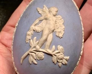 Item 108: Wedgewood trinket box: $22