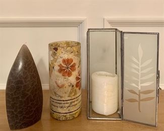 Item 194: Lot of Interesting Candles: $25