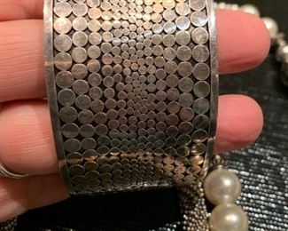 Item 200: Gorgeous Sterling Cuff: $85