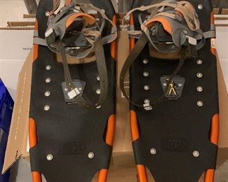 Item 219: Snow Shoes by Atlas (1025): $40