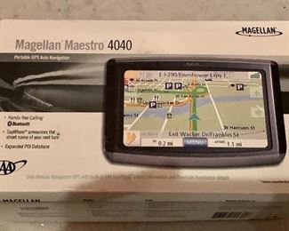 Item 223: Magellan Maestro 4040: $30