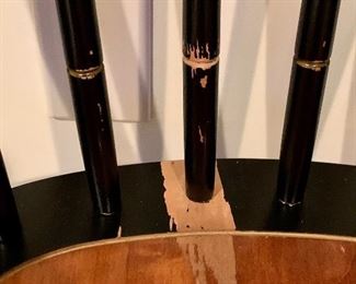 detail - please note wear to paint and finish