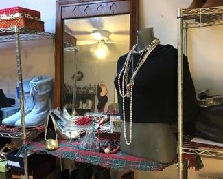 Ladies Boutique, lots of New designer leather handbags from Nordstrom And new shoes in boxes (many are size 11)