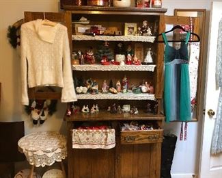 Ladies Boutique, lots of New designer leather handbags from Nordstrom And new shoes in boxes (many are size 11) Plus Holiday Decor
