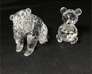 Lot 17
lot of two Swarovski crystal Bear figurines