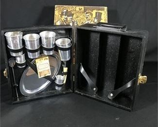 Lot 067
Travel Bar by Ever-Ware w/glasses, liquor compartments