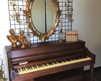Vintage Wurlitzer piano. Will require tuning.