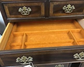 Includes dresser, lingerie cabinet with lined, removable jewelry compartment and two matching nightstands.