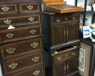 Includes dresser, lingerie cabinet with lined, removable jewelry compartment and two matching nightstands.