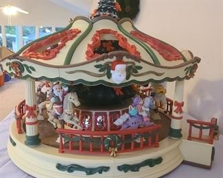 Holiday Carousel ~ The Carousel Tree w/collectible tree ornaments
1st view