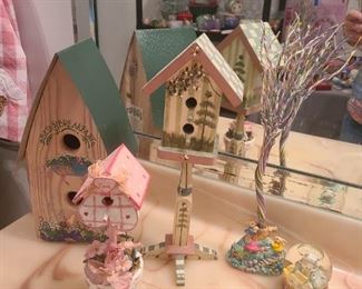 Mike & Mac large bird house w/green roof