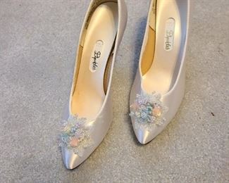 Never been worn wedding shoes 