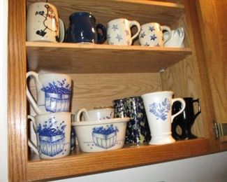 kitchen mugs