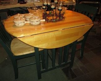 small drop leaf table with 2 chairs