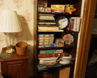 bookcase, games, puzzles