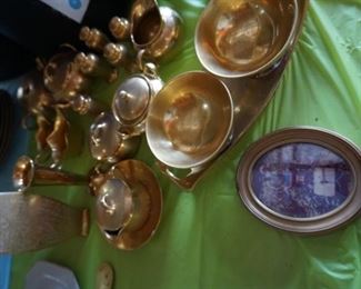 gold plated serving pieces