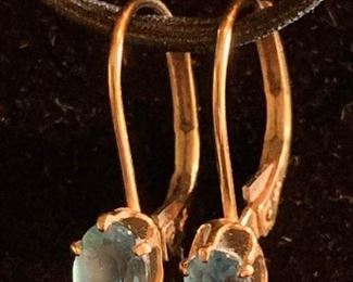 202 14K Gold  Blue Spinel Earrings