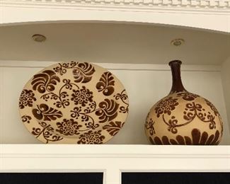decorative objects