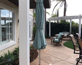 Large Tilting umbrella