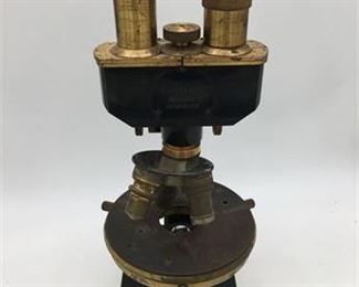 Lot 156
Antique lietz Brass Microscope