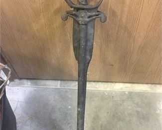 Lot 200
Antique Nellis Cast Iron Hay Spear