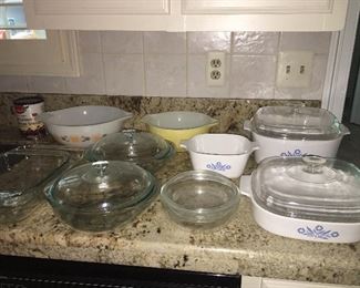 Collection of Vintage Pyrex &
Vintage Corning Ware