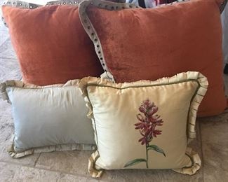 Pair (2) Large Persimmon Colored Feather Pillows with Rivot Trim
      Pair (2) Silk Feather Pillows 