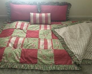 Beautiful Custom Reversible Comforter & Pillow Shams with Accent Pillow