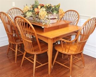Windsor Table and Chairs