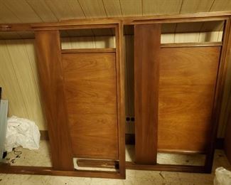 Antique - 1964 Dixie Mid-Century Modern 5 pc Bedroom Set - Lowboy 9 Drawer Dresser with Mirror, Highboy Dresser, Nightstand, 2 -Twin headboards and frames (mirror in original packaging) - $1100