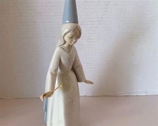 #26 Lladro  Fairy Lady  11”H x 4”			$  40
