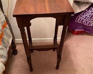 #142 - Small Side Table   12.5 sq   27”H   					$  40
