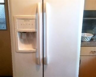 Nice large refrigerator