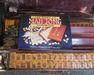 Bakelite vintage Majong set