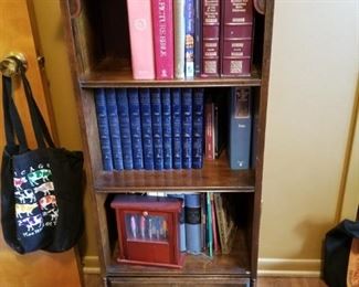 Book shelf