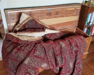 Queen linen set and cedar chest