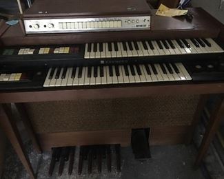 Hammond Organ