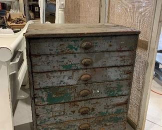 Fab vintage Industrial 6 drawer cabinet on rolling casters, layers of old paint, wood construction, old metal handles