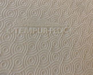Tempurpedic queen bed