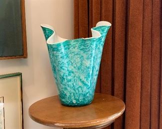 Chihuly style glass vase