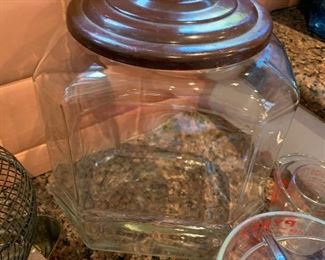 Glass cookie jar