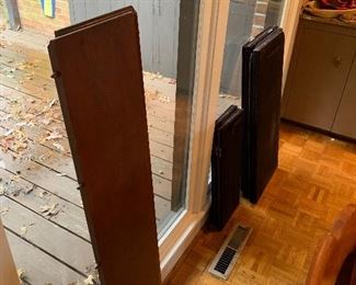 2 leaves, pads for cherry table
