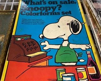 Snoopy Colorform