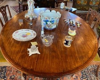 Large oval dining table