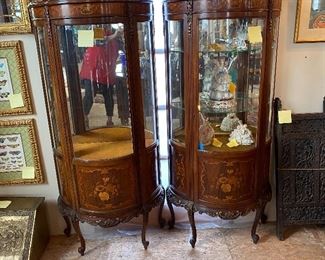 Pair inlaid vitrines