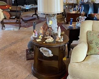 Ethan Allen Round end table