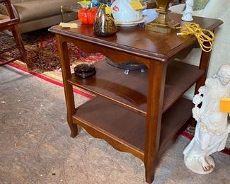 Ethan Allen end table