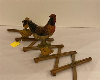 Antique Hen & Chicks